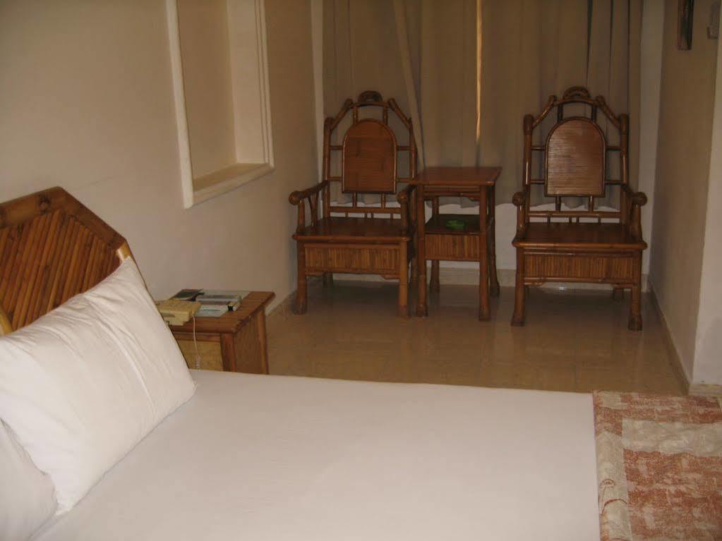 Thien Tue Hotel Ho Chi Minh City Exterior photo